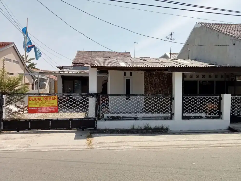 Rumah dengan lokasi sangat strategis , di Perumnas Cirebon