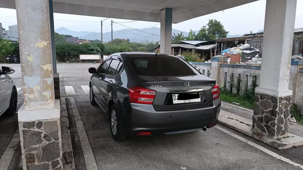 JUAL CEPAT HRGA MIRING Honda City 2013 Bensin
