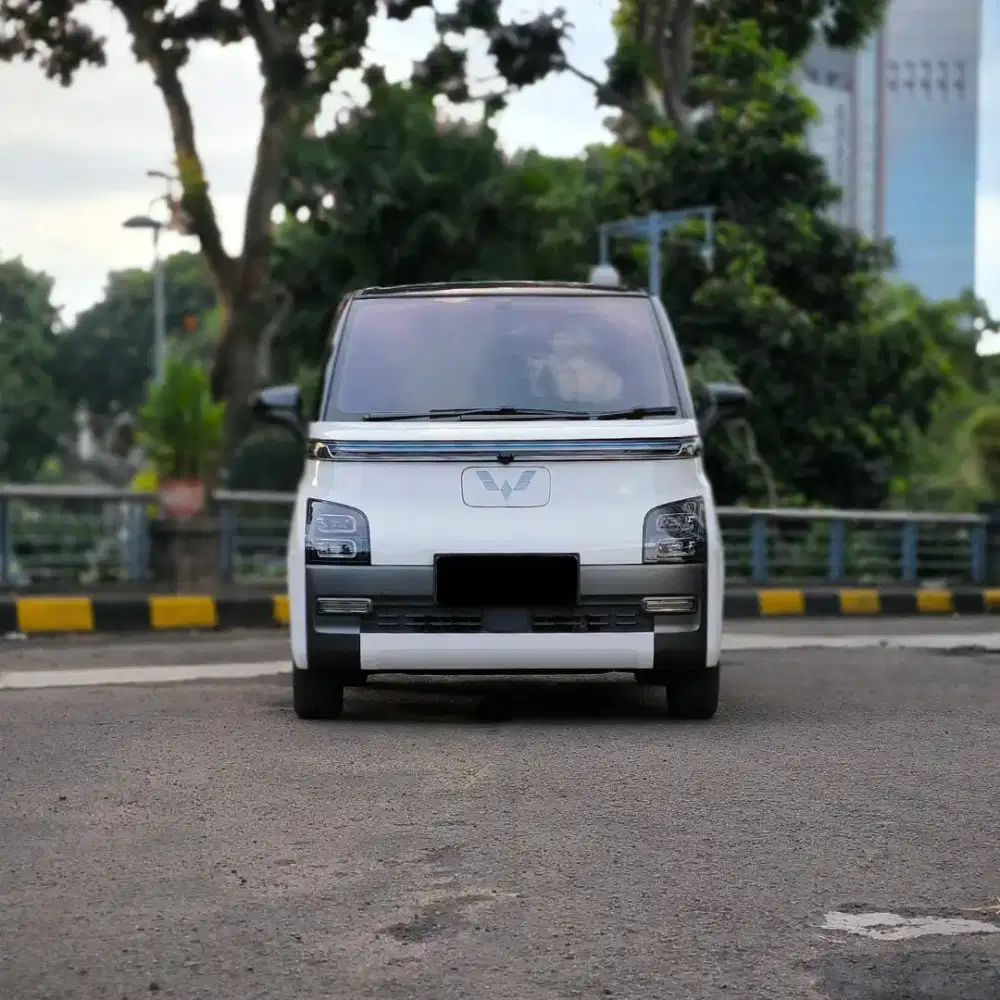 ‼️LOW KILOMETER‼️ WULING AIR EV LONGRANGE, MOBIL TERAWAT & SIAP PAKAI.