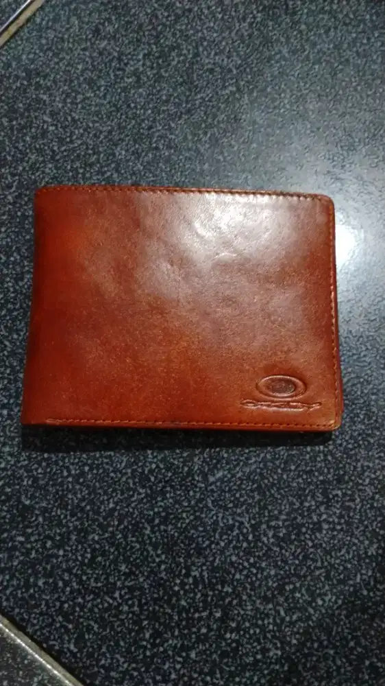 Dompet Kulit Oakley