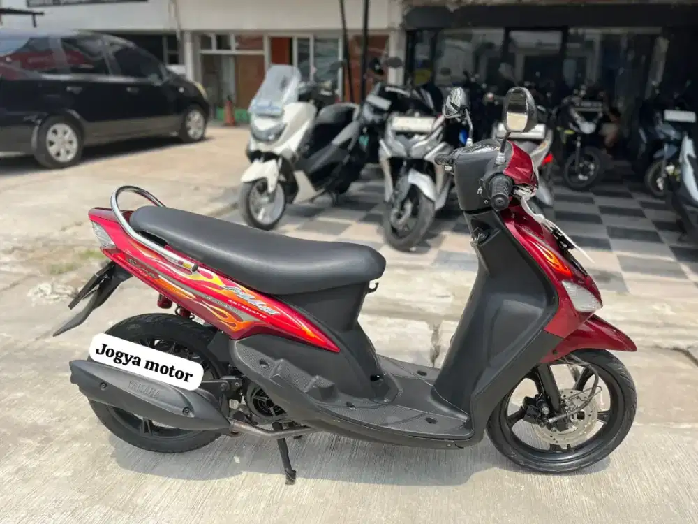 Yamaha mio sporty tahun 2005 cash