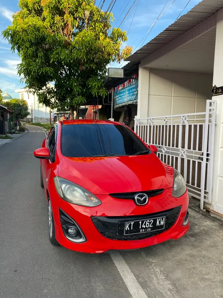 Mazda 2 2011 Bensin