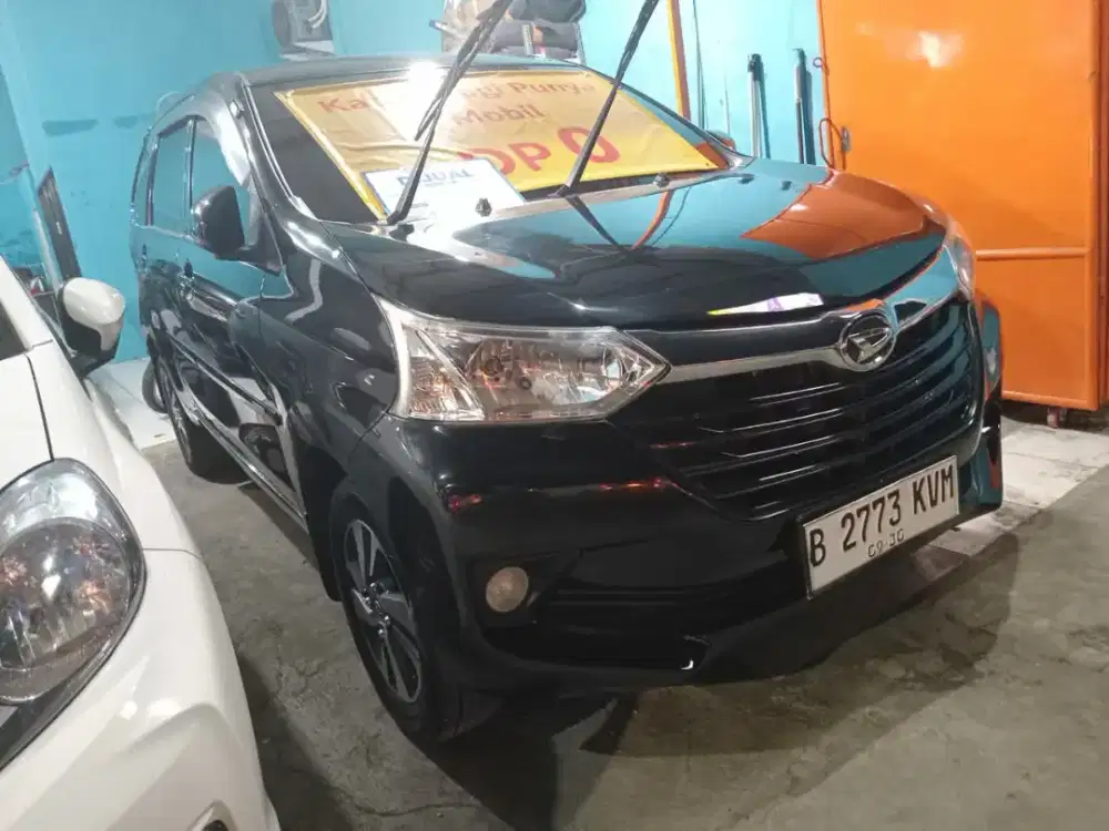 Daihatsu new Xenia R dlx at