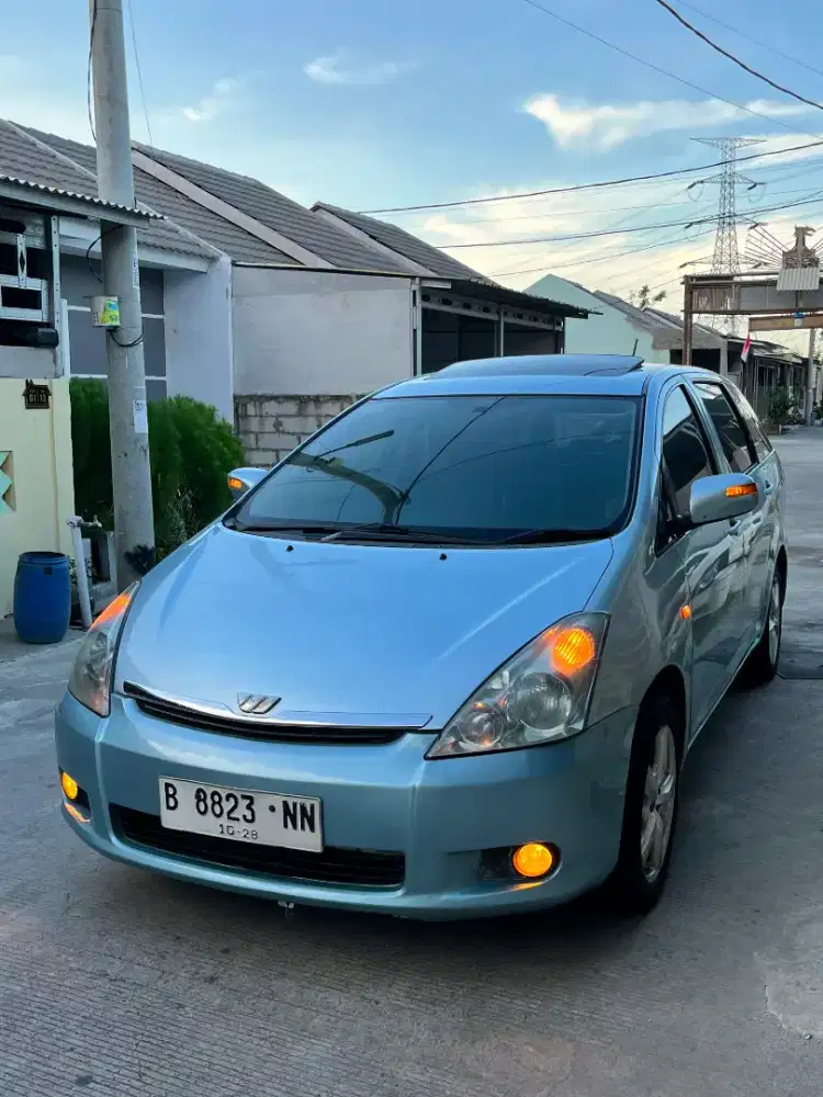 Jual mobil toyota wish