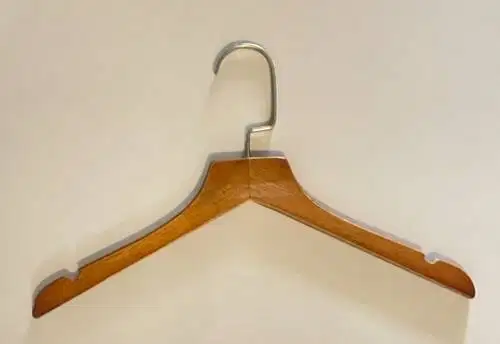 Hanger Kayu / Gantungan Baju Butik / Hanger Baju Pink / Gantungan Baju