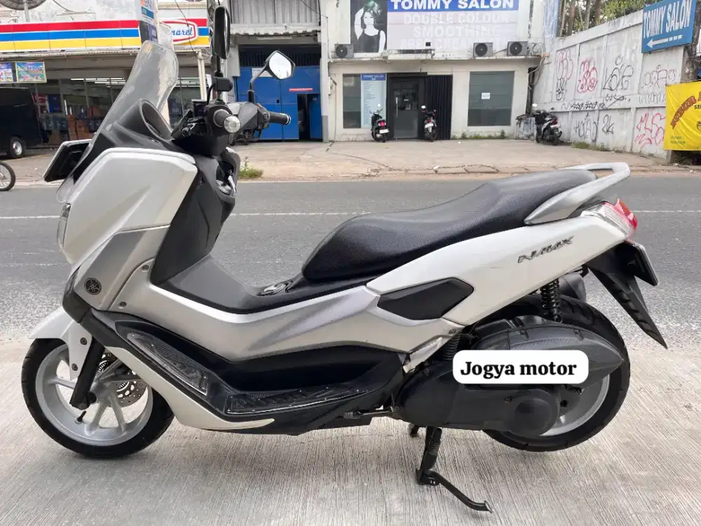 Yamaha nmax 155 tahun 2016bcash / credit