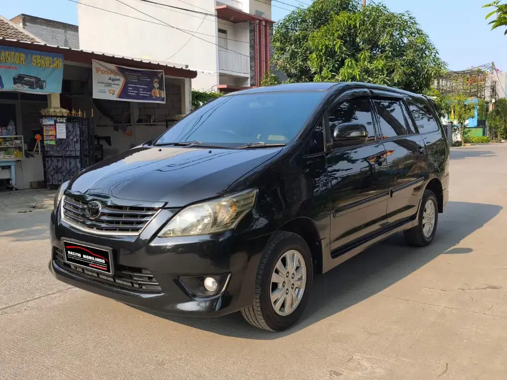 Toyota Kijang Innova 2012 Bensin