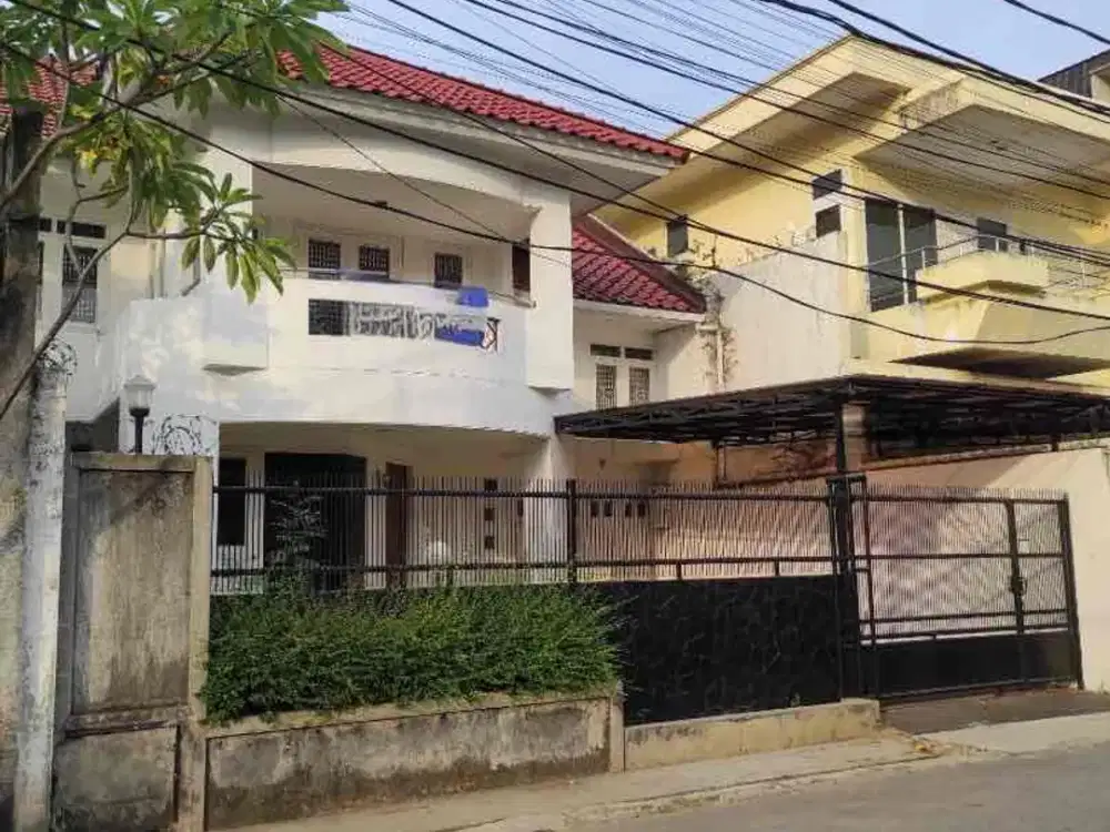 Rumah Area Premium Strategis di Wijaya Kebayoran Baru Jaksel