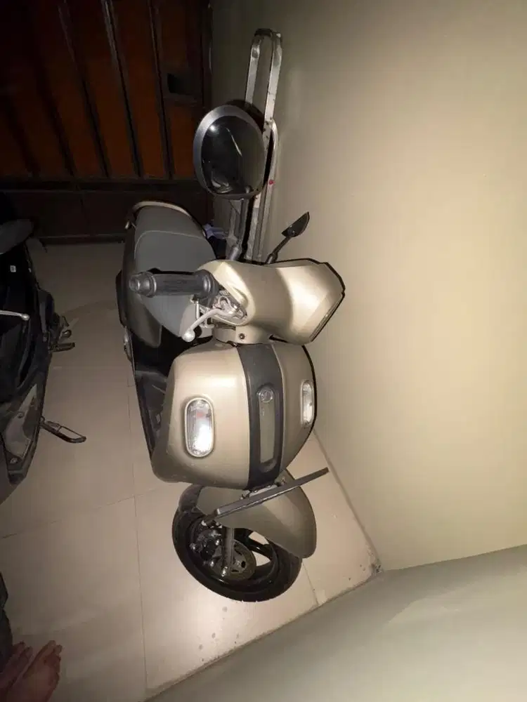 Motor Fazzio Lux Yamaha Abu abu