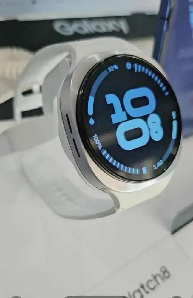 Smartwatch terbaru Samsung galaxy watch 8 40mm