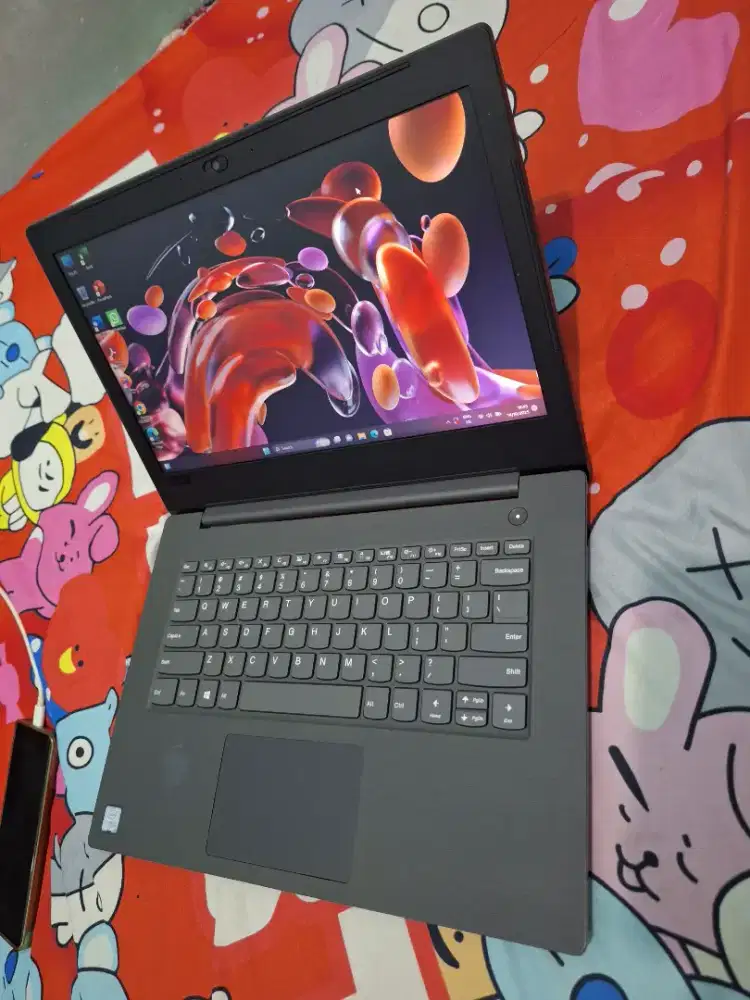 Bismillah dijual laptop lenovo slim core i3 ram 8gb ssd 256gb