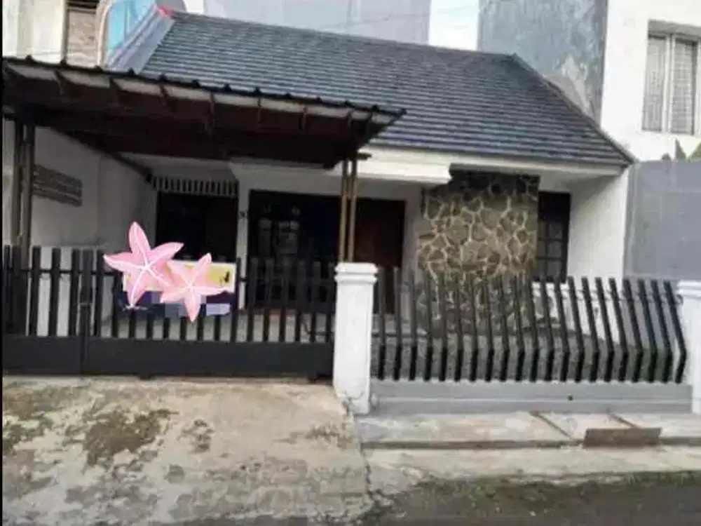 Rumah sudah renovasi di Jl Parkit Sektor 2 Bintaro Jaya
TangSel