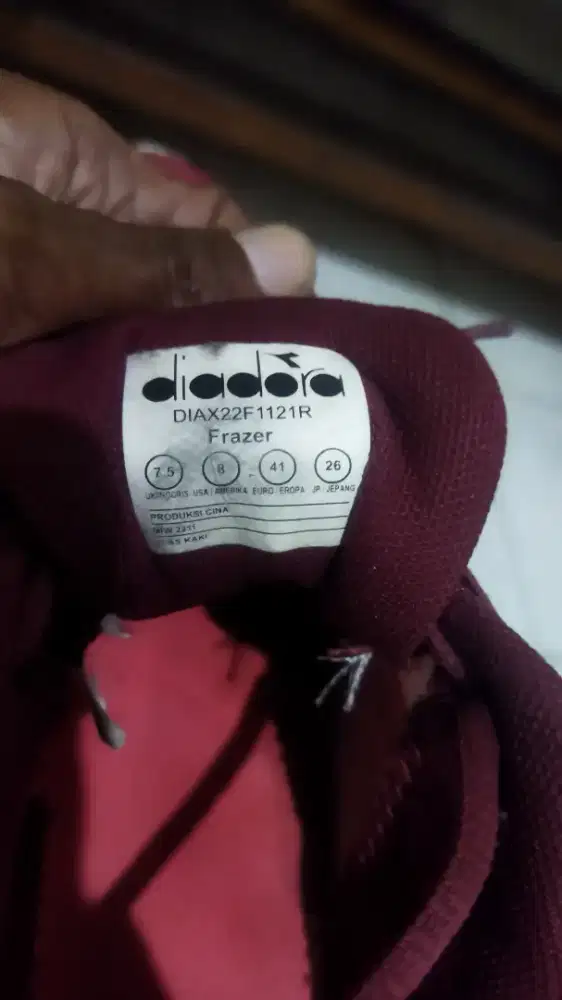 Sepatu Running Diadora frazer size 41