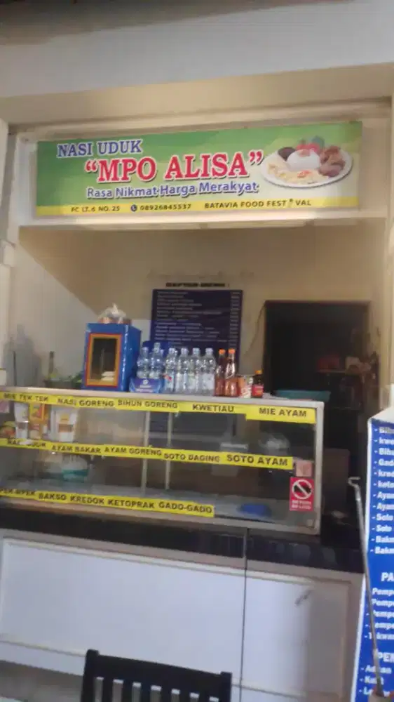 Di cari yang bisa jualan keliling di mall