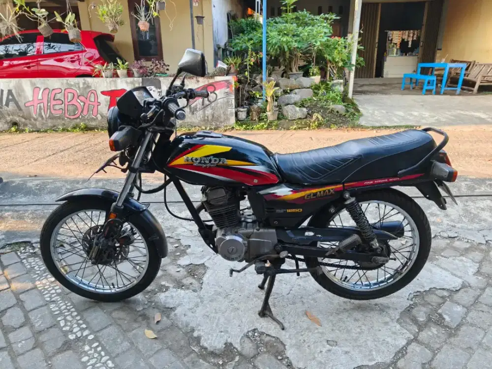GL pro max Megapro THN 1997 plat AB sleman
