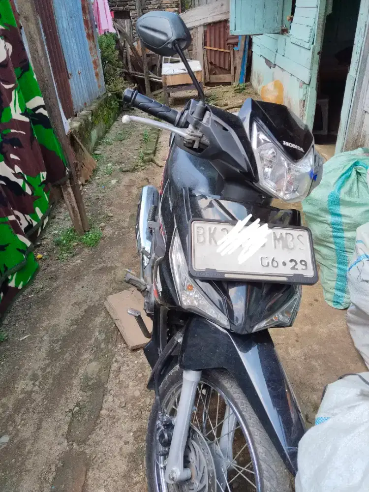 Honda supra x 125 tahun 2024