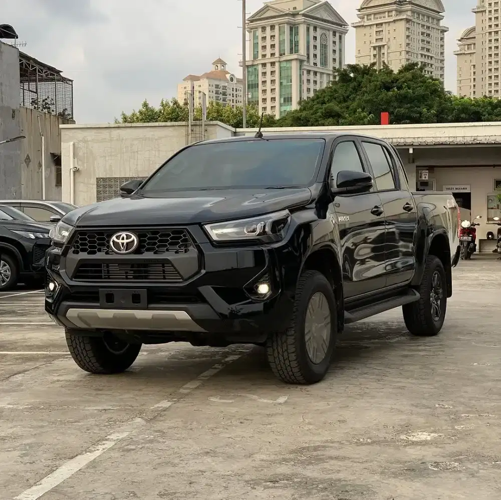 [MOBIL BARU] HILUX V MATIC 2025 READY STOCK !!