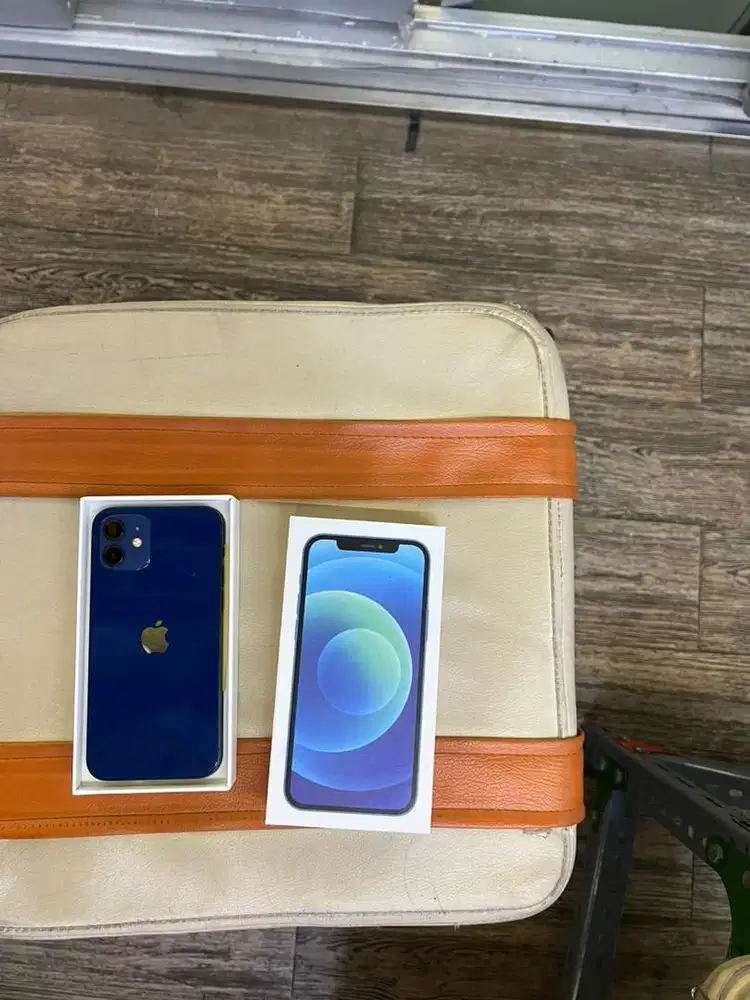 iphone 12 128gb yakin mulus