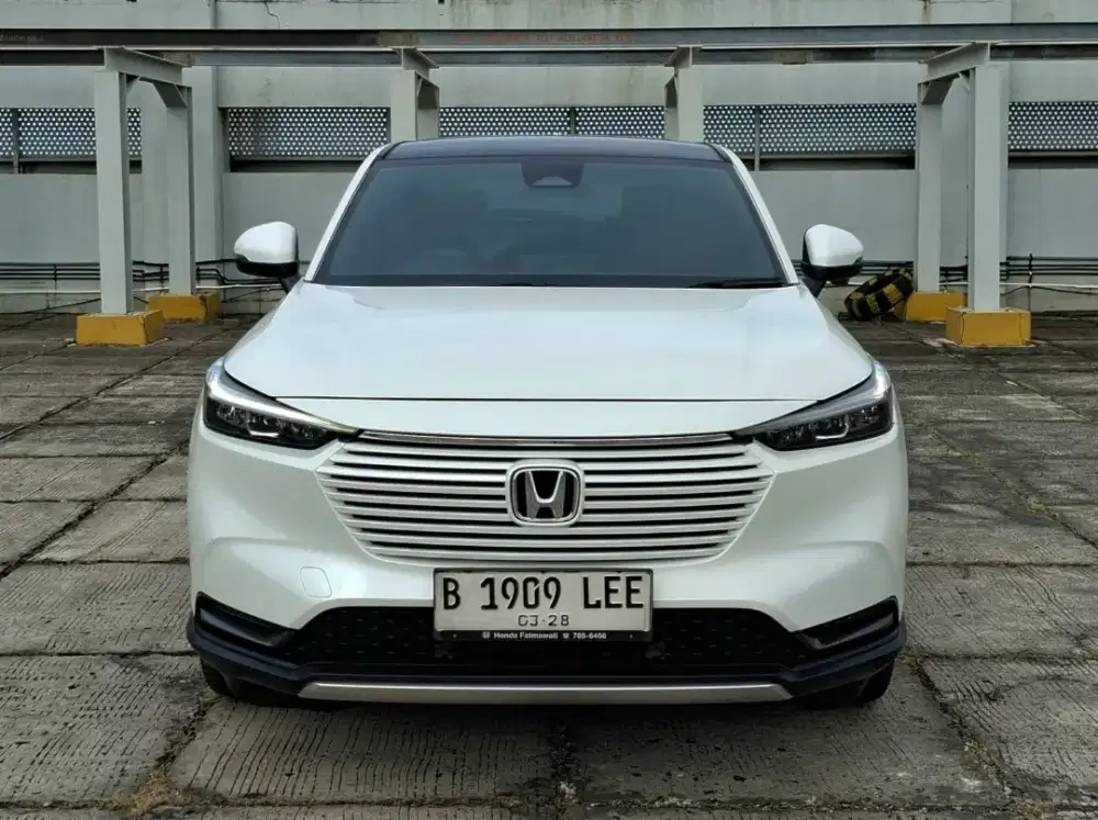 Honda Hrv Se 1.5 AT. Tahun 2023. Putih. Low km. Perfect cond