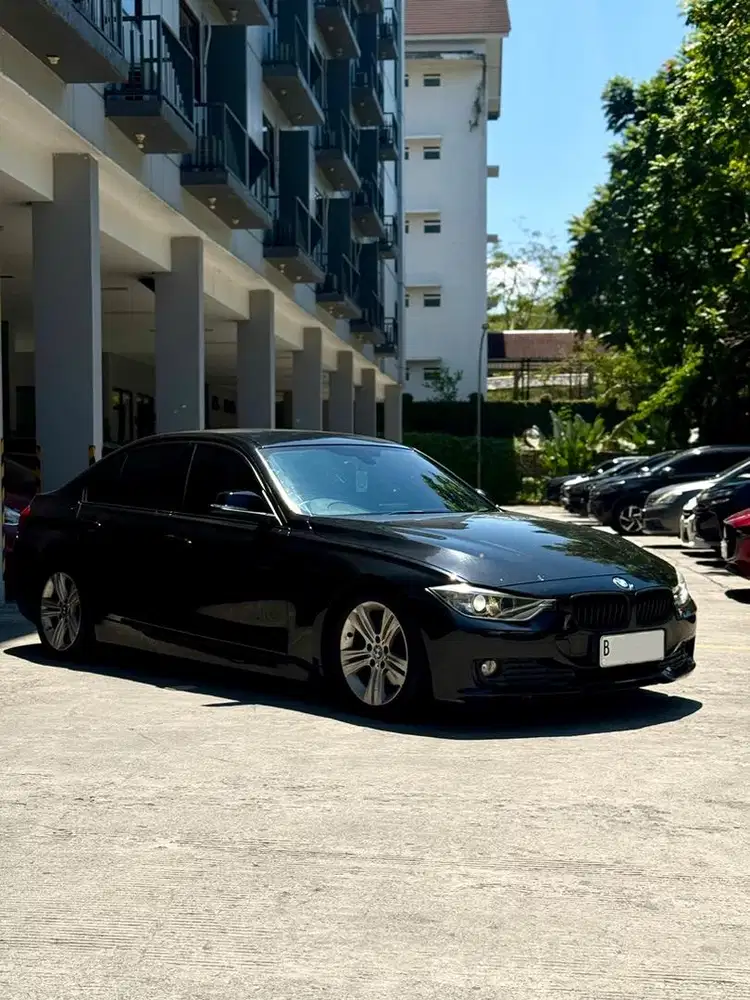 BMW F30 320d (diesel) matic black metalik