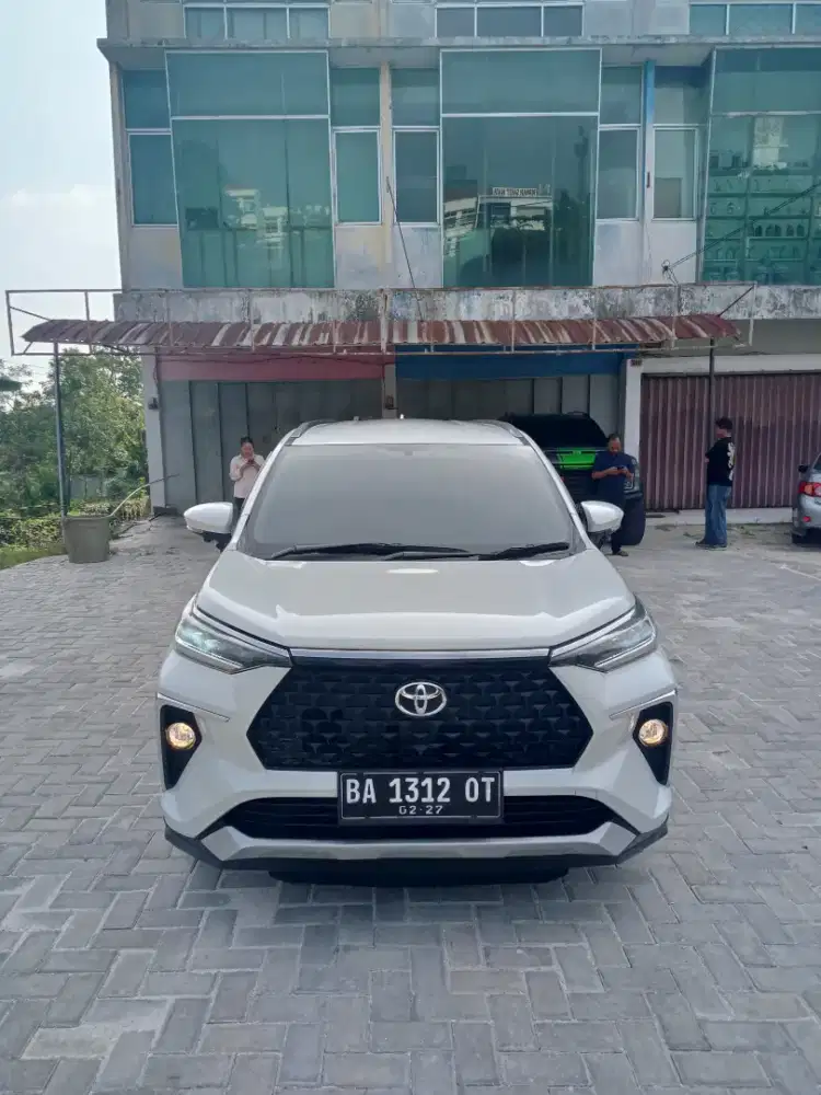 AVANZA VELOZ Q METIC
