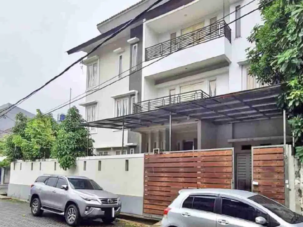 JUAL CEPAT MURAH RUMAH MEWAH HOEK DALAM KOMPLEK 
KEBON JERUK INDAH JAKARTA BARAT