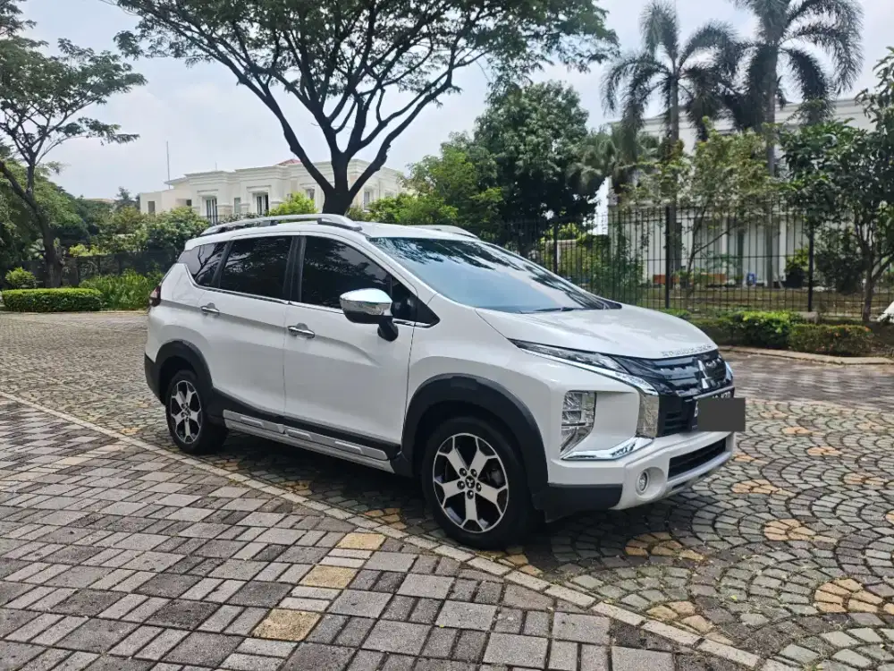 Xpander cross matic 2021