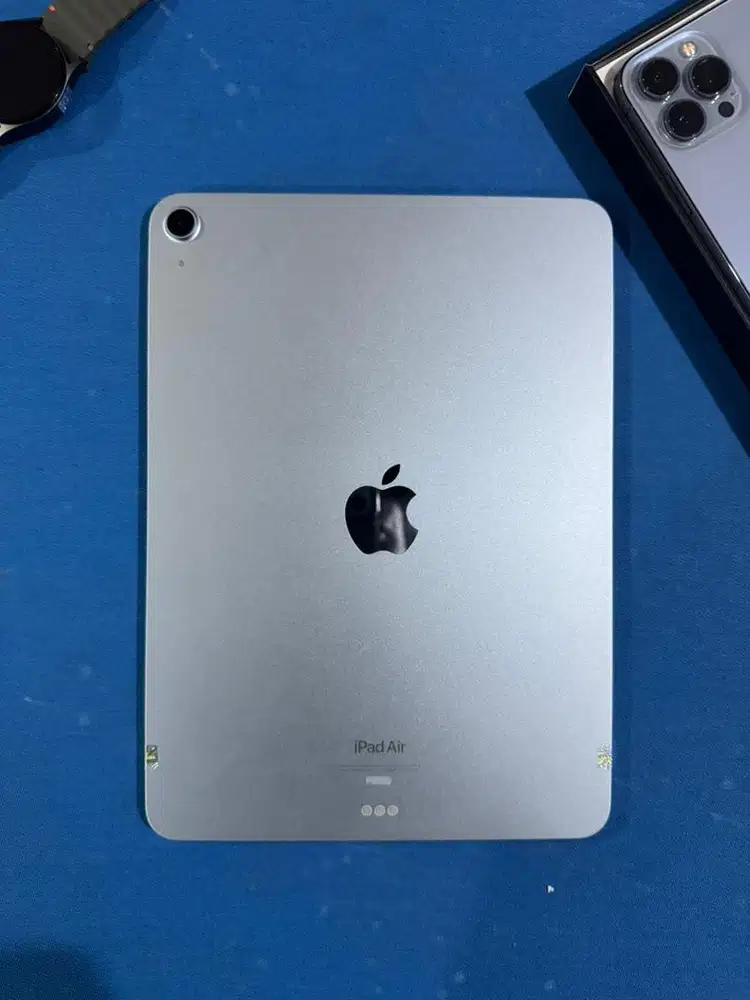 Ipad Air 11” M2 128gb Wifi - Garansi On Ibox!