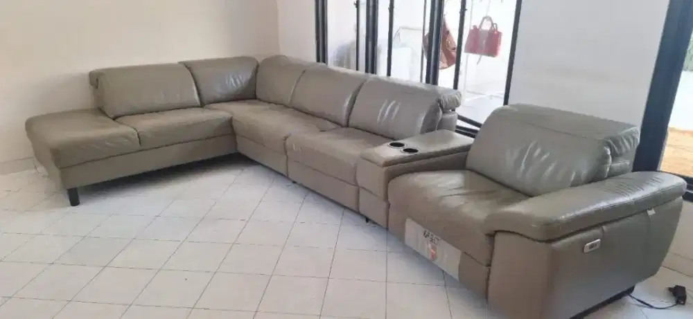 Sofa M&D Italy Full Kulit Asli Singgle Reclen Electric Aslii