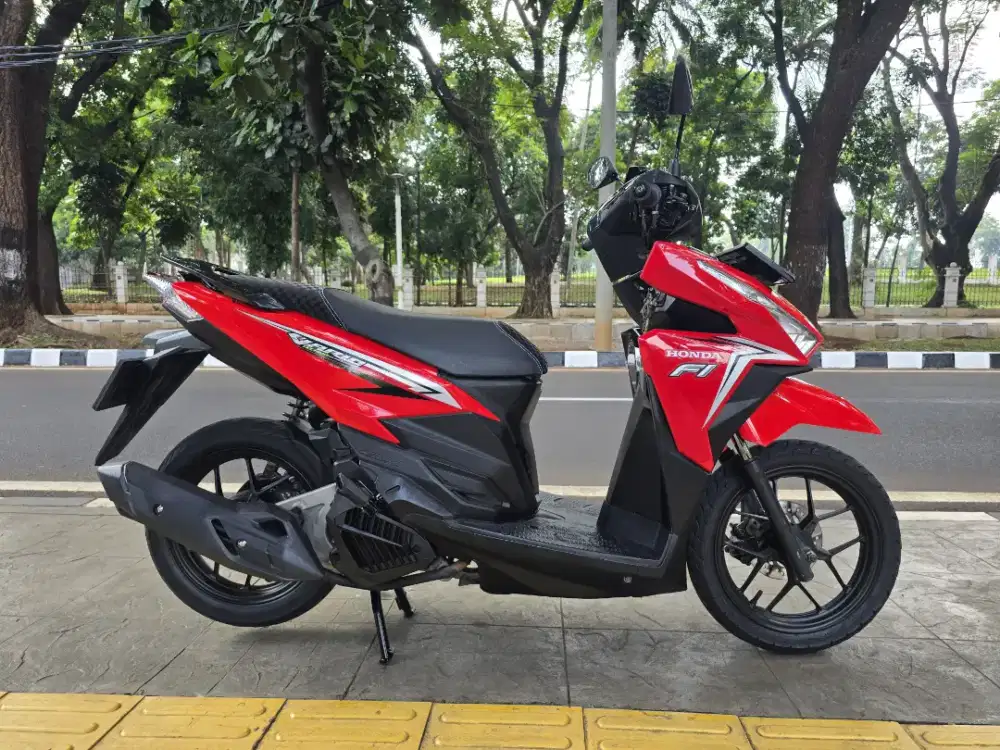 DIJUAL CASH HONDA VARIO 125 LED OLD CBS ISS THN 2016 PAJAK IDUP