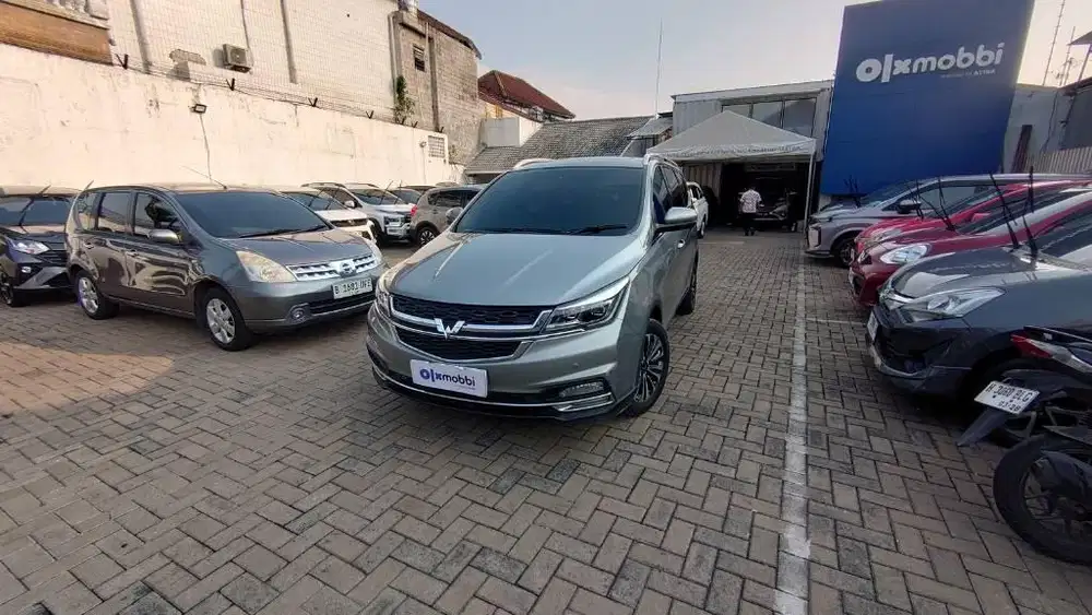 WULING CORTEZ 1.5 LT LUX AT 2022