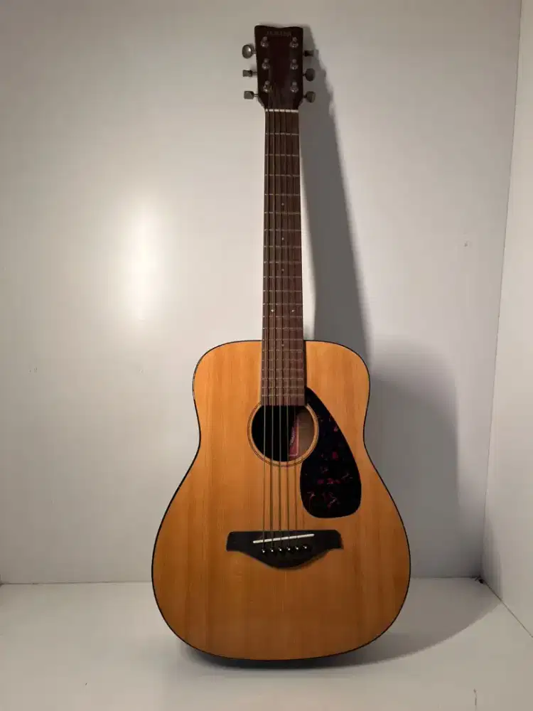 Gitar Yamaha FG Junior JR2