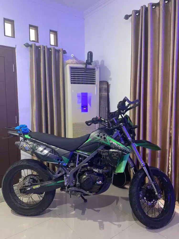 Supermoto dtracker kawasaki 2014
