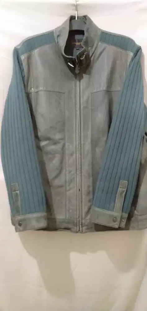 Jaket Kulit sapi Pierre Cardin