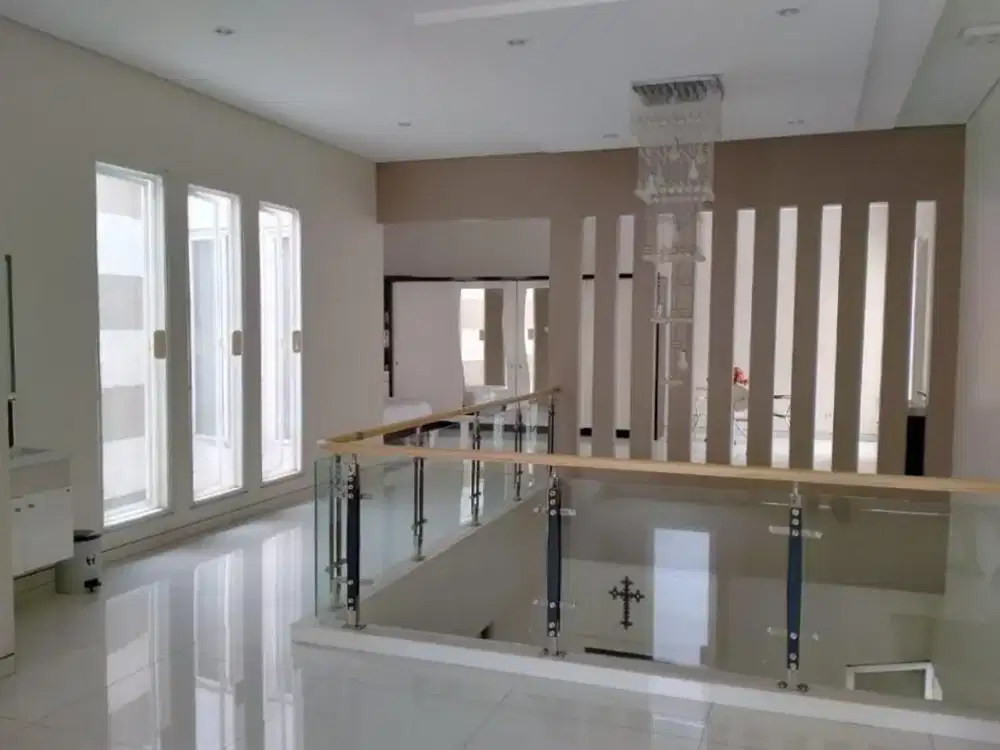 Jual Rumah Citraland Somerset Siap Huni