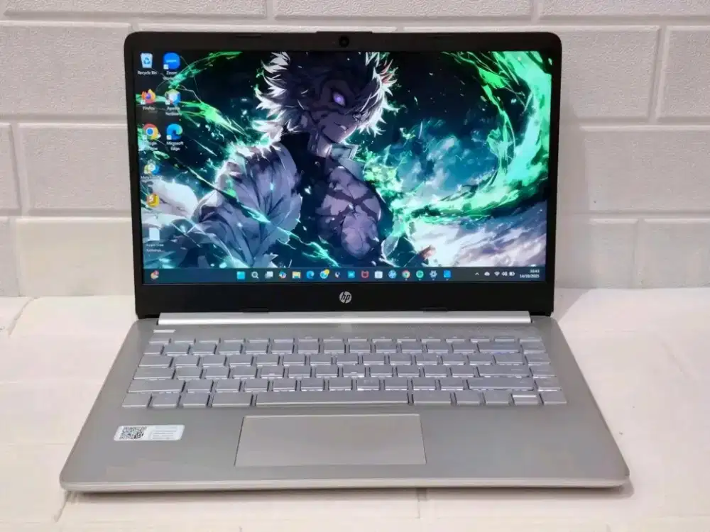 Type Laptop HP 14s-dq5557TU/Intel Core i3-1215U/Ram 8GB/SSD 512GB