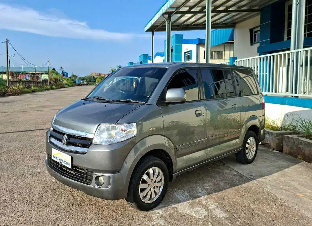Suzuki APV DLX 2012 – Mobil Keluarga Murah Sekota Batam