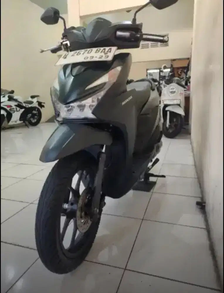 Honda New Beat Deluxe SmartKey 2024