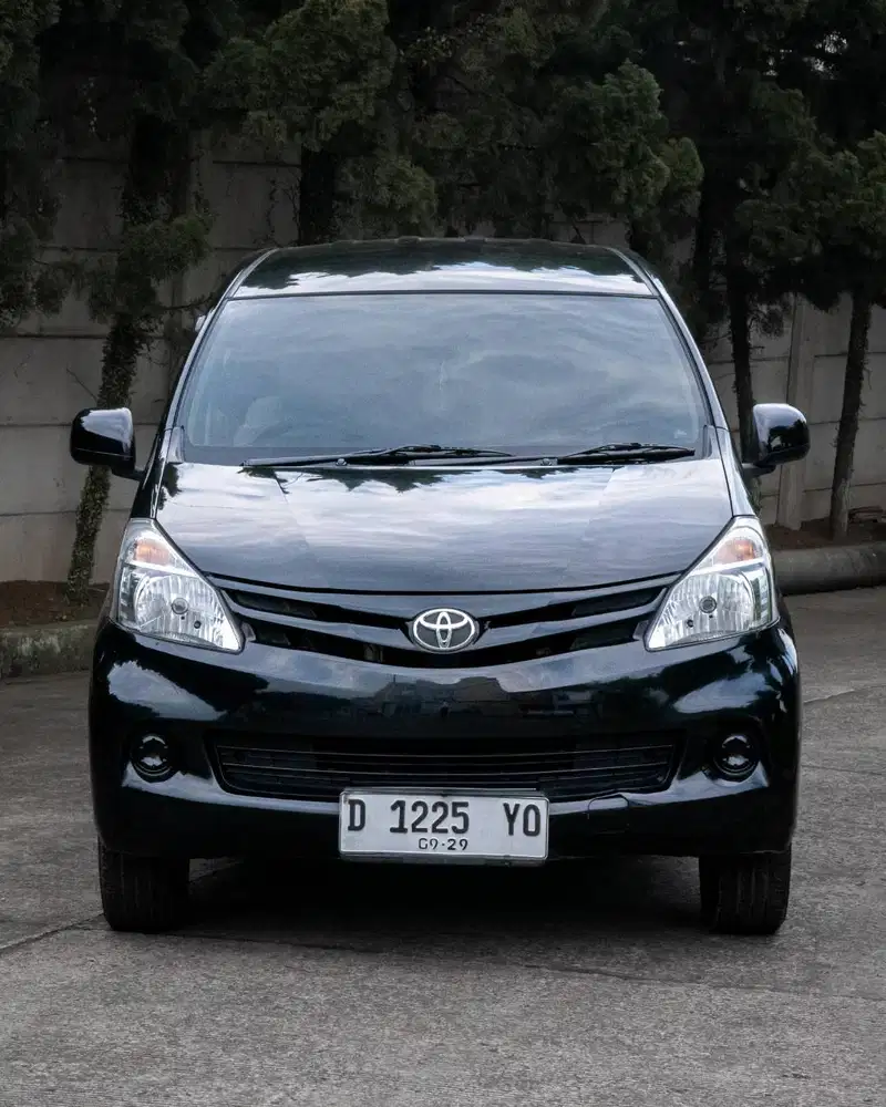 Toyota Avanza e mt 2014 hitam