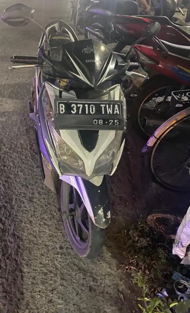 DIJUAL VARIO 2013 KZR