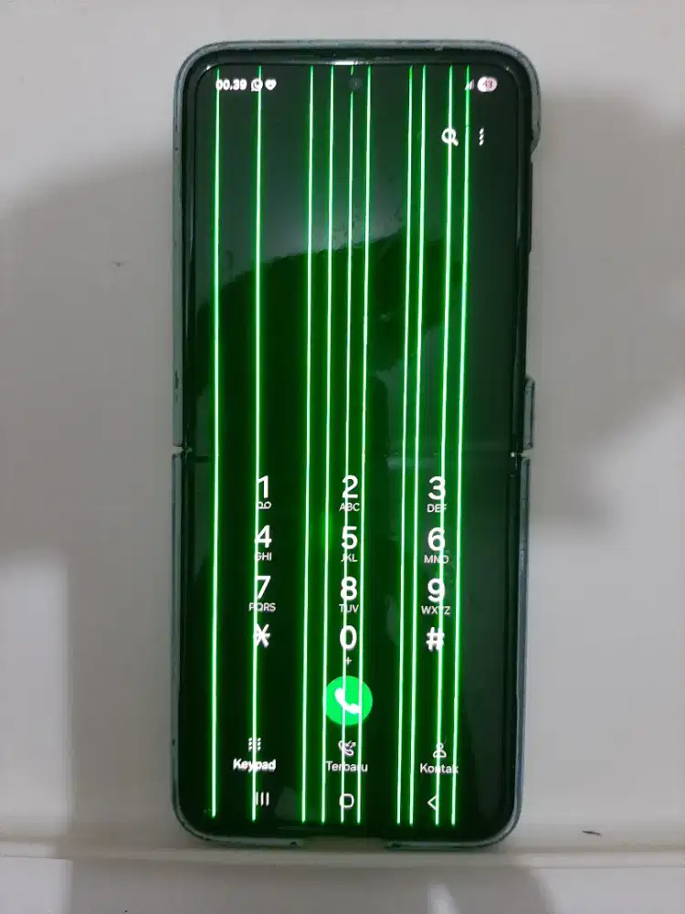 Samsung Galaxy Flip 3