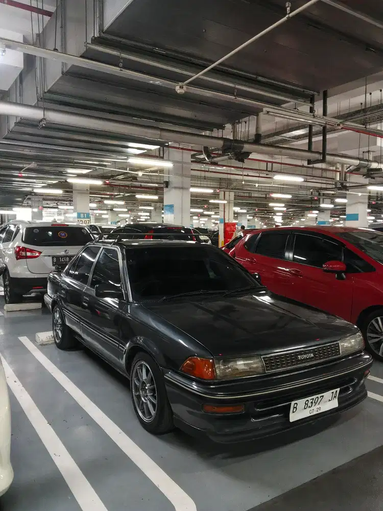 Toyota Corolla 1990 Bensin