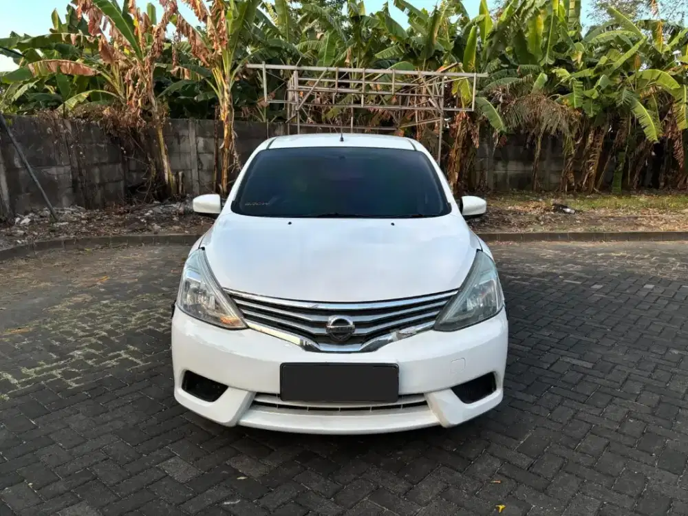 Nissan Grand livina SV Manual 2018