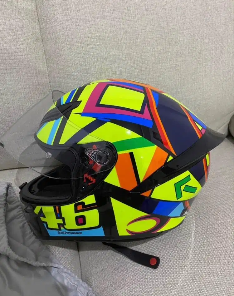 AGV original good condition!!