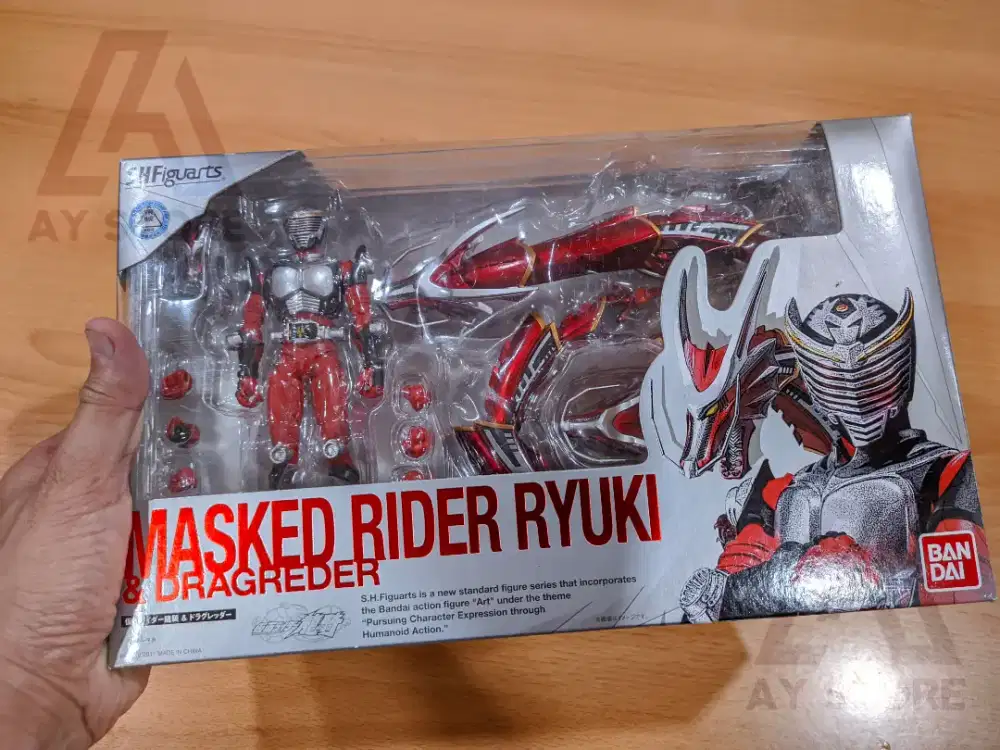 SHFiguarts Kamen rider ryuki + dragreder original Bandai