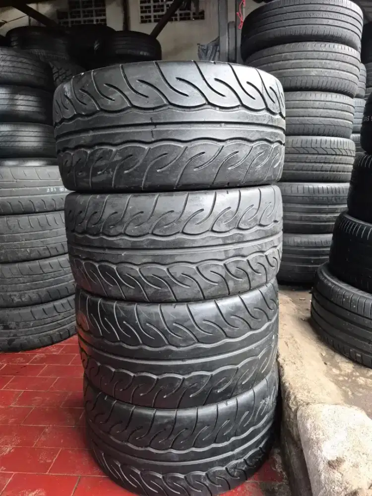 Ban copotan mercy Yokohama advan Neova 255/35 R19 275/30 R19 85%..4pcs