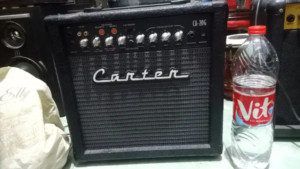 Ampli gitar Carter dan Marshall