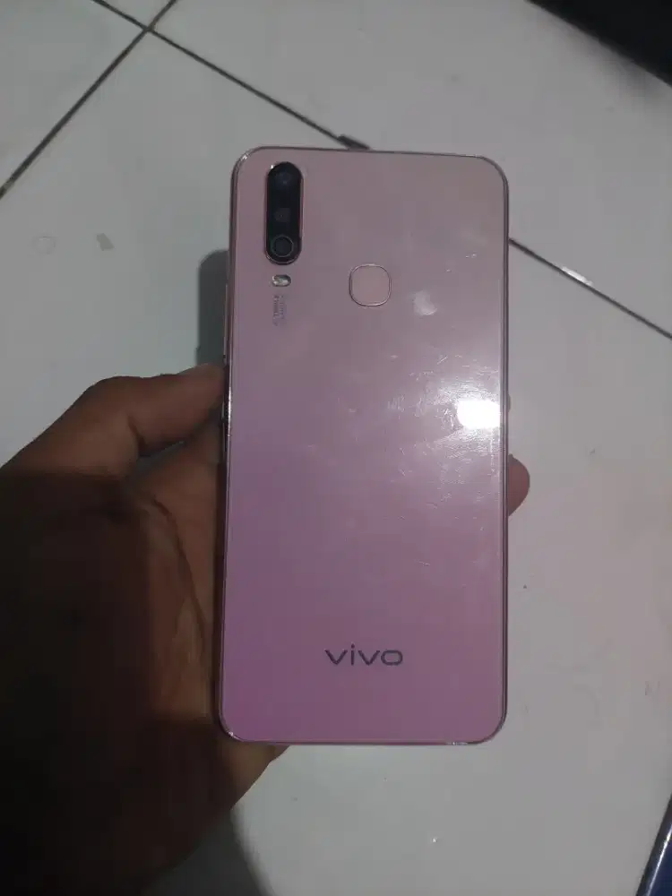 Vivo y17 nominus