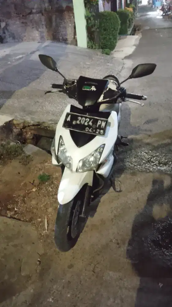 VARIO 110 KARBU CW 2008