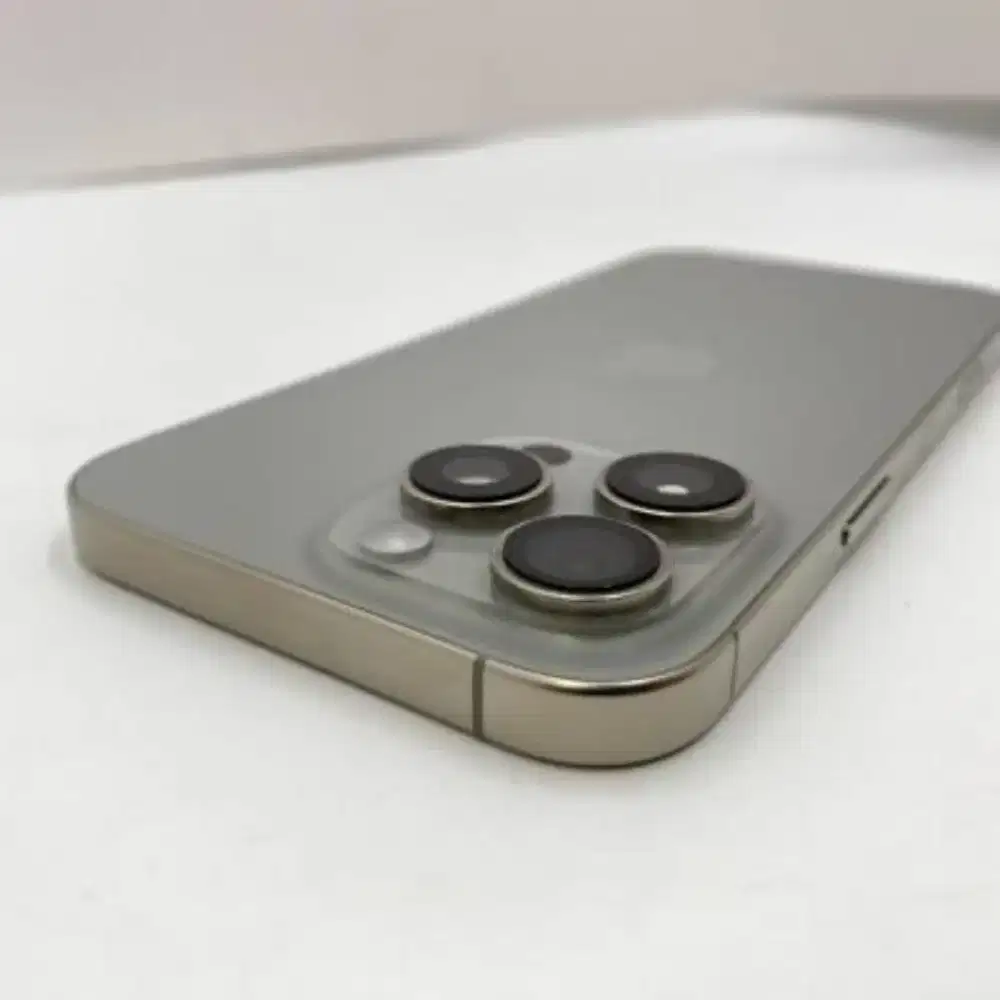 iPhone 16 Pro Max 256GB Dual Sim Nano HK BH 98 Fullset Like New